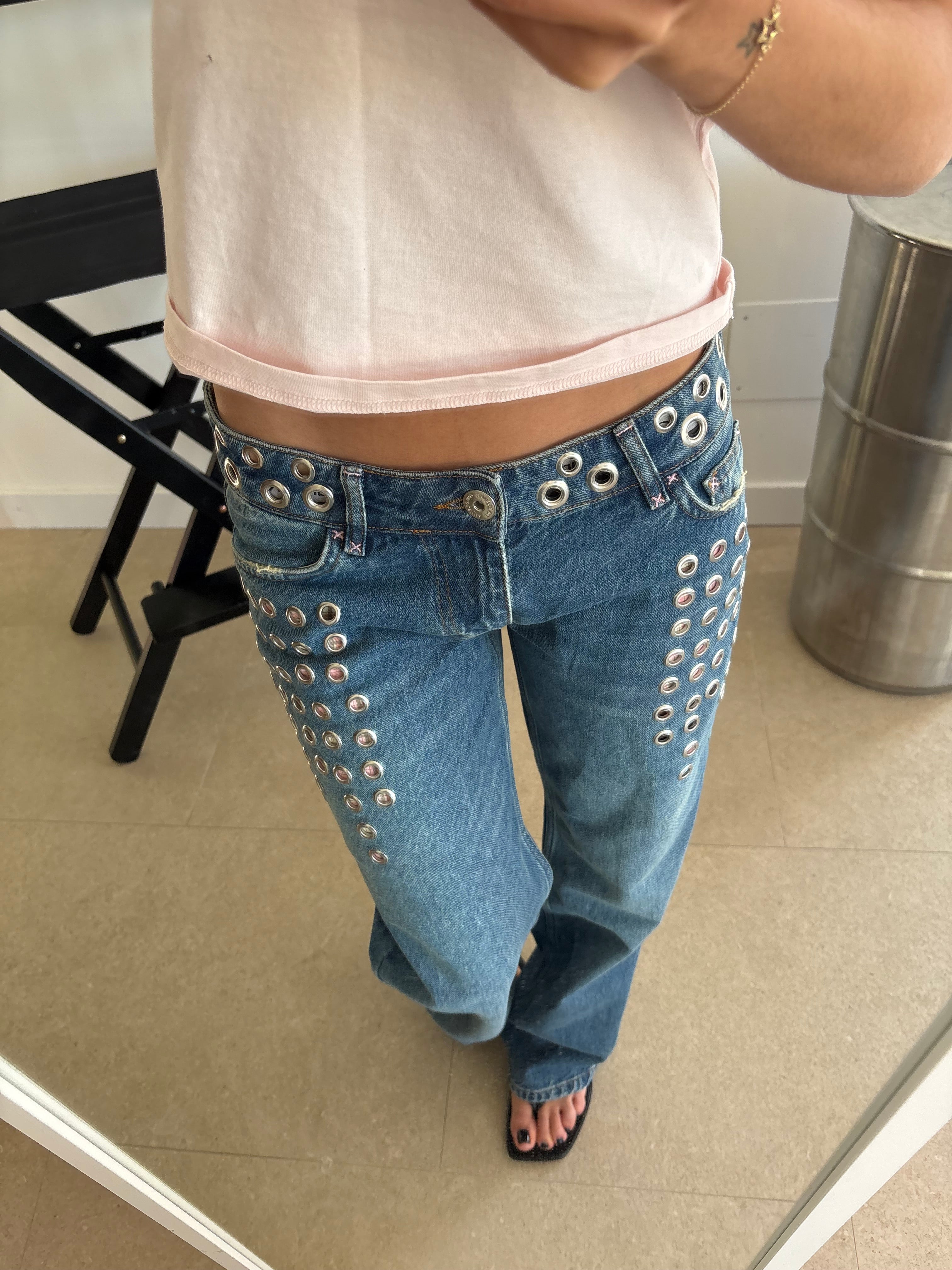 JEANS STRAIGHT HOLE STUDS